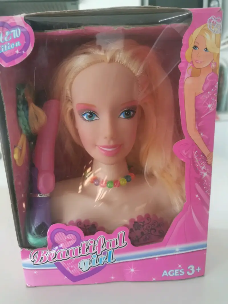 Cabeza de muñeca para peinar - 3