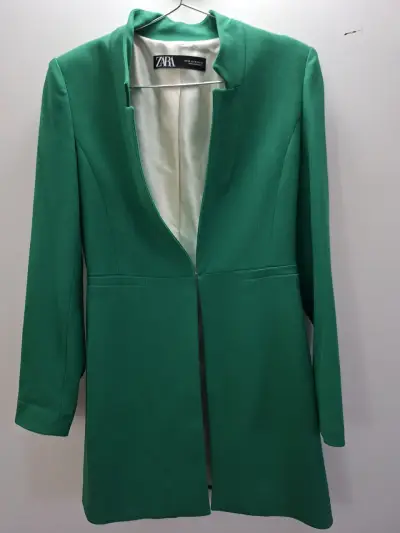 Abrigo verde elegante Zara talla XS - miniatura 1