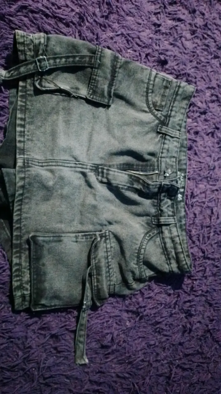 Falda corta de mezclilla gris - 1
