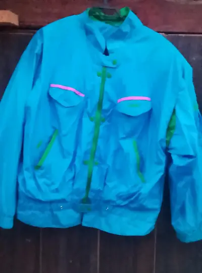 Chaqueta azul deportiva - miniatura 1