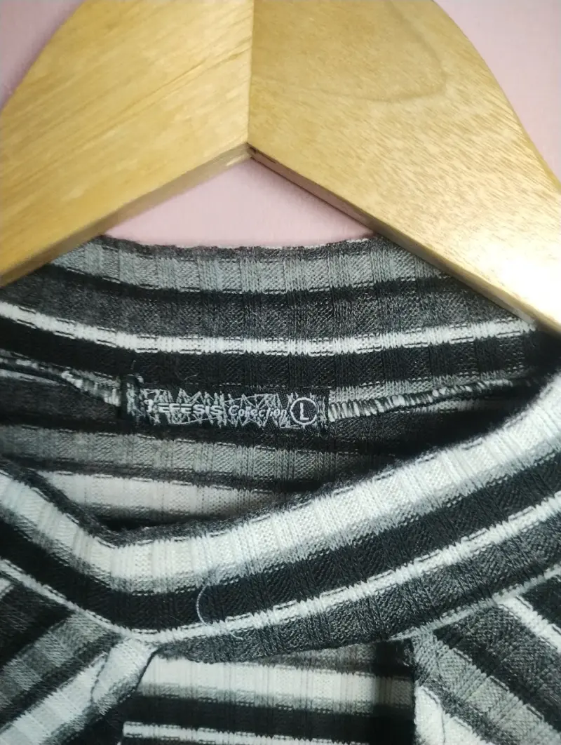 Polera rayada manga larga - 2