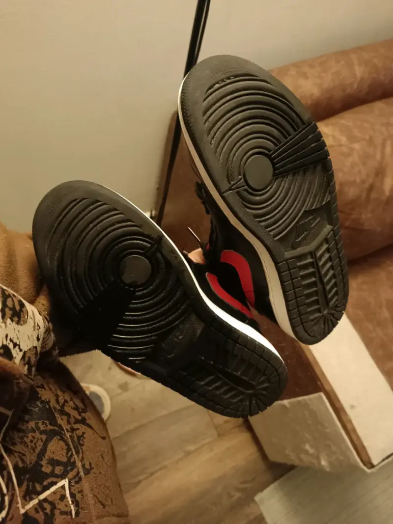 Zapatillas Air Jordan 1 low talla US 7.5 - 4