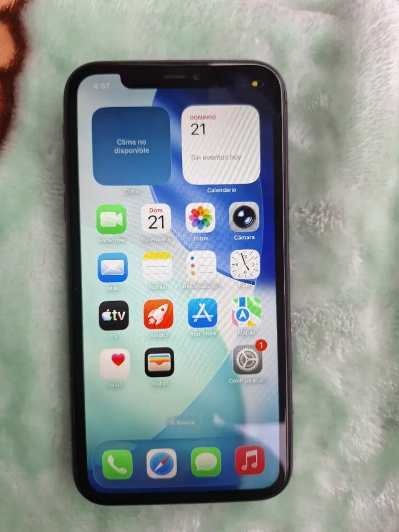 iPhone negro - 2