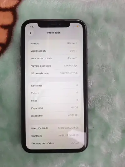 iPhone negro - miniatura 3