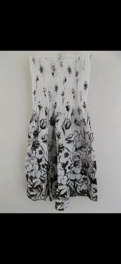 Vestido strapless talla Xs /S - miniatura 2
