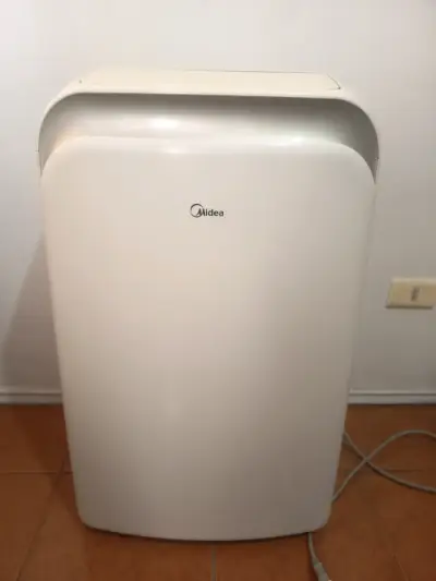 Aire acondicionado portátil Midea leer descripción - miniatura 1