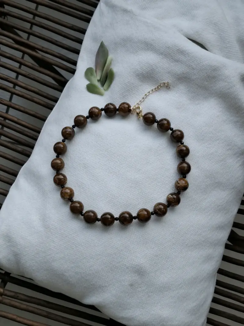 Collar con cuentas de colores - 5