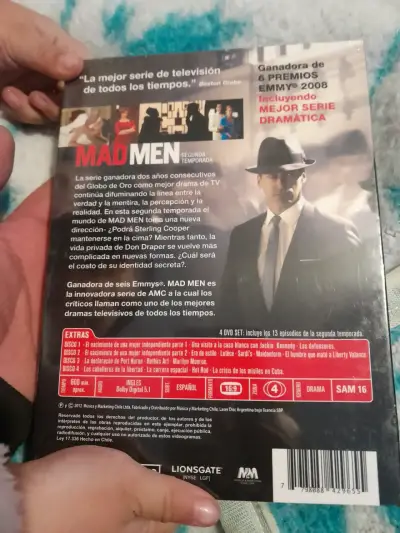 Set de DVD Mad Men Temporada 2 y temporada 1 - miniatura 2