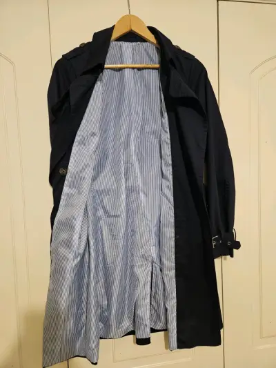 Chaqueta estilo impermeable azul mujer - miniatura 3
