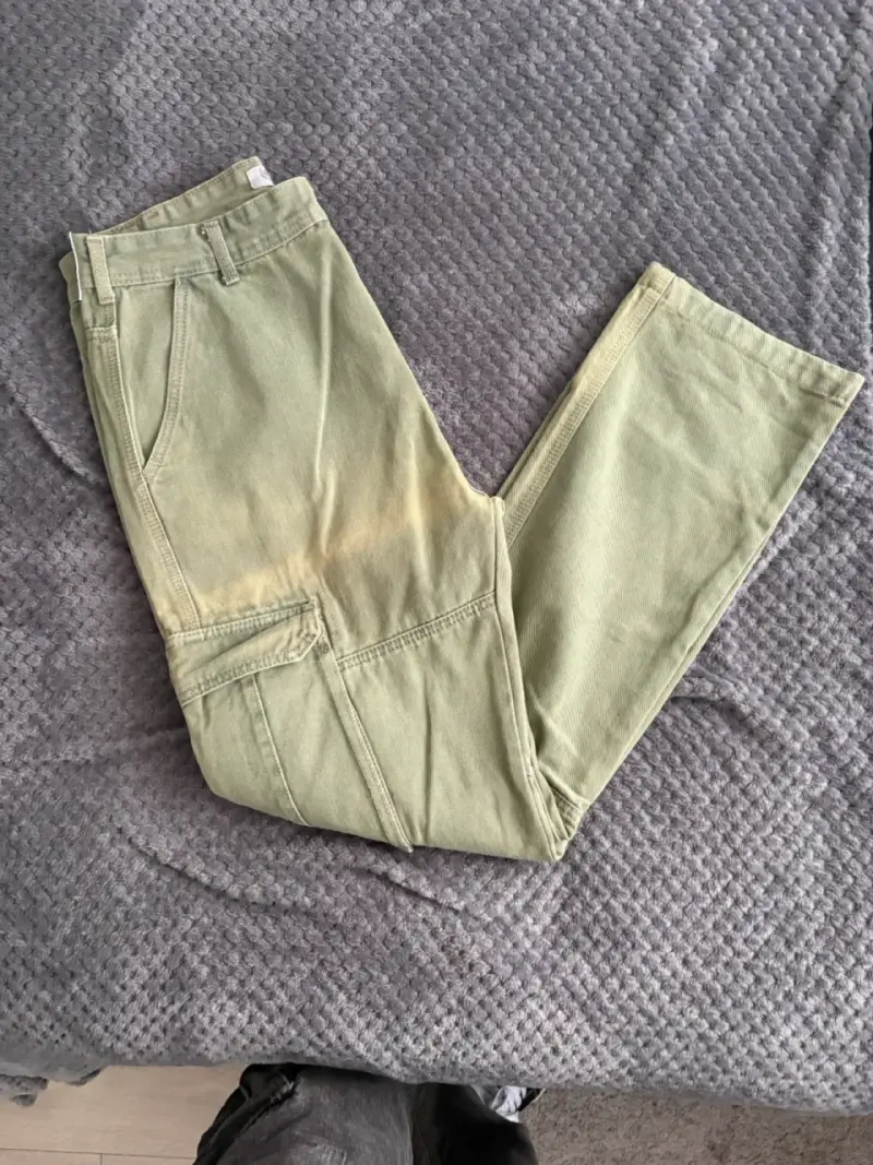Pantalones verde claro