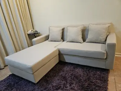 Sofá seccional gris claro - miniatura 5