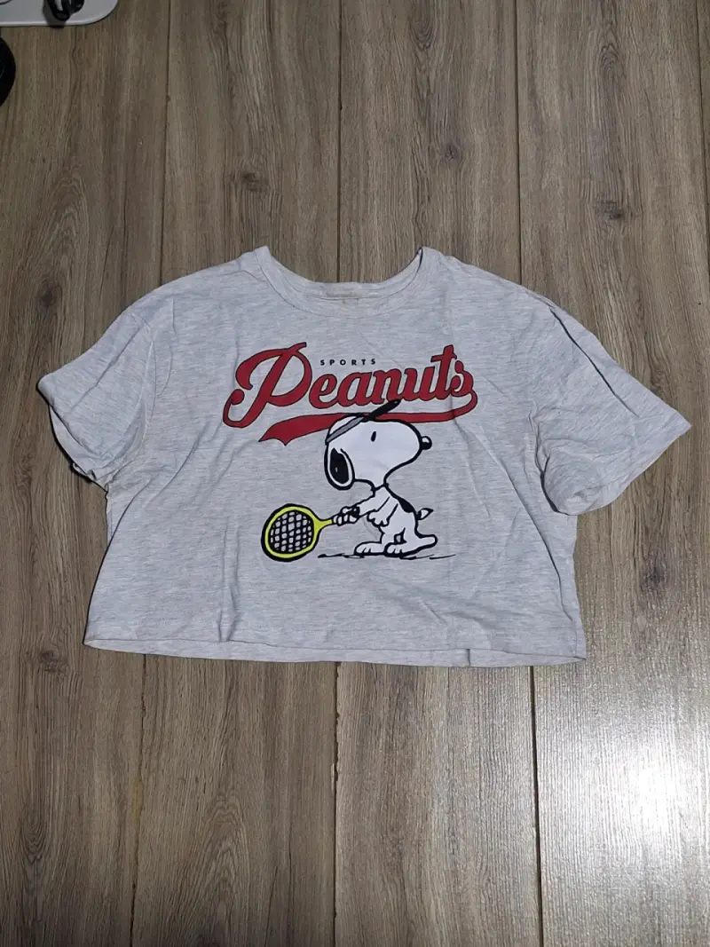 Polera Crop Top Snoopy