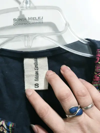 Chaqueta bordada azul floral - miniatura 2