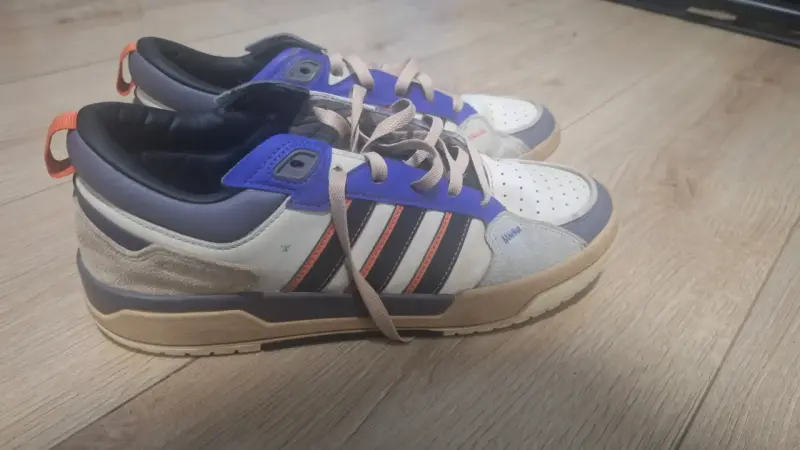 Zapatillas adidas 100db - 1