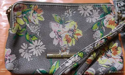Cartera de mano con flores - miniatura 2