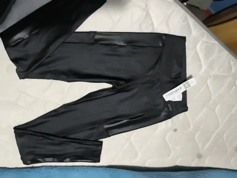 Calzas negras deportivas talla L - 1