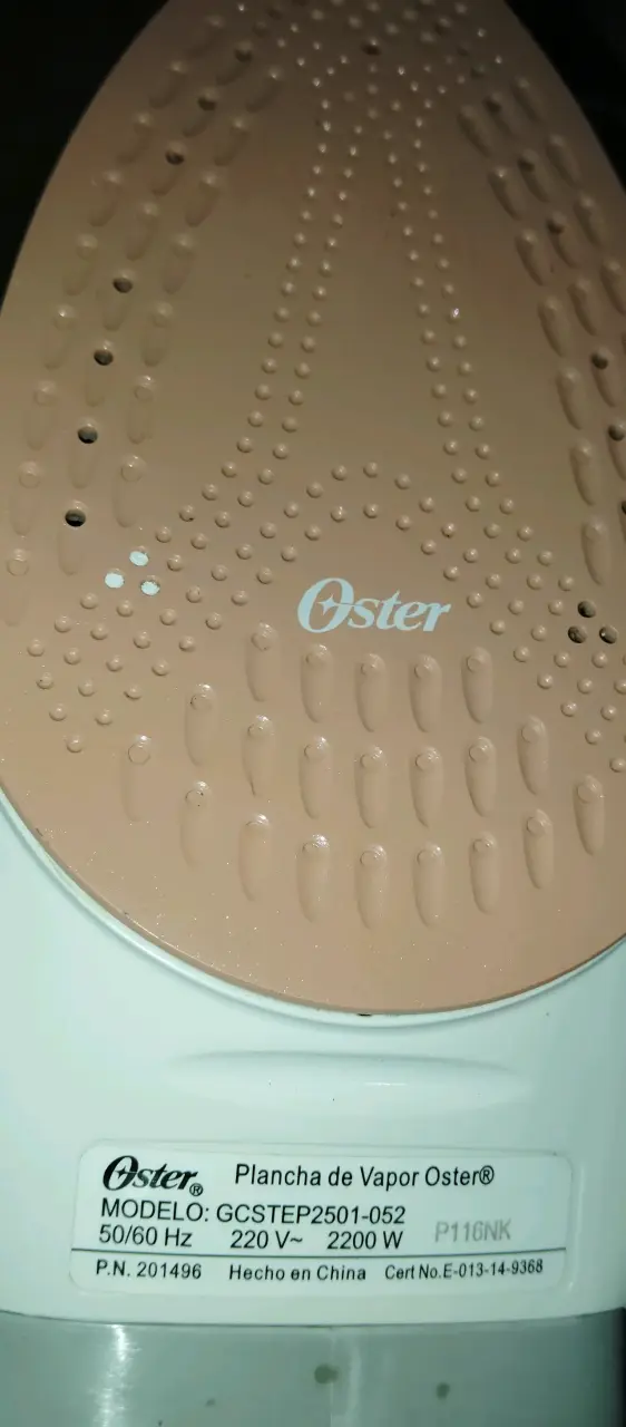 Plancha a vapor. Oster - 2