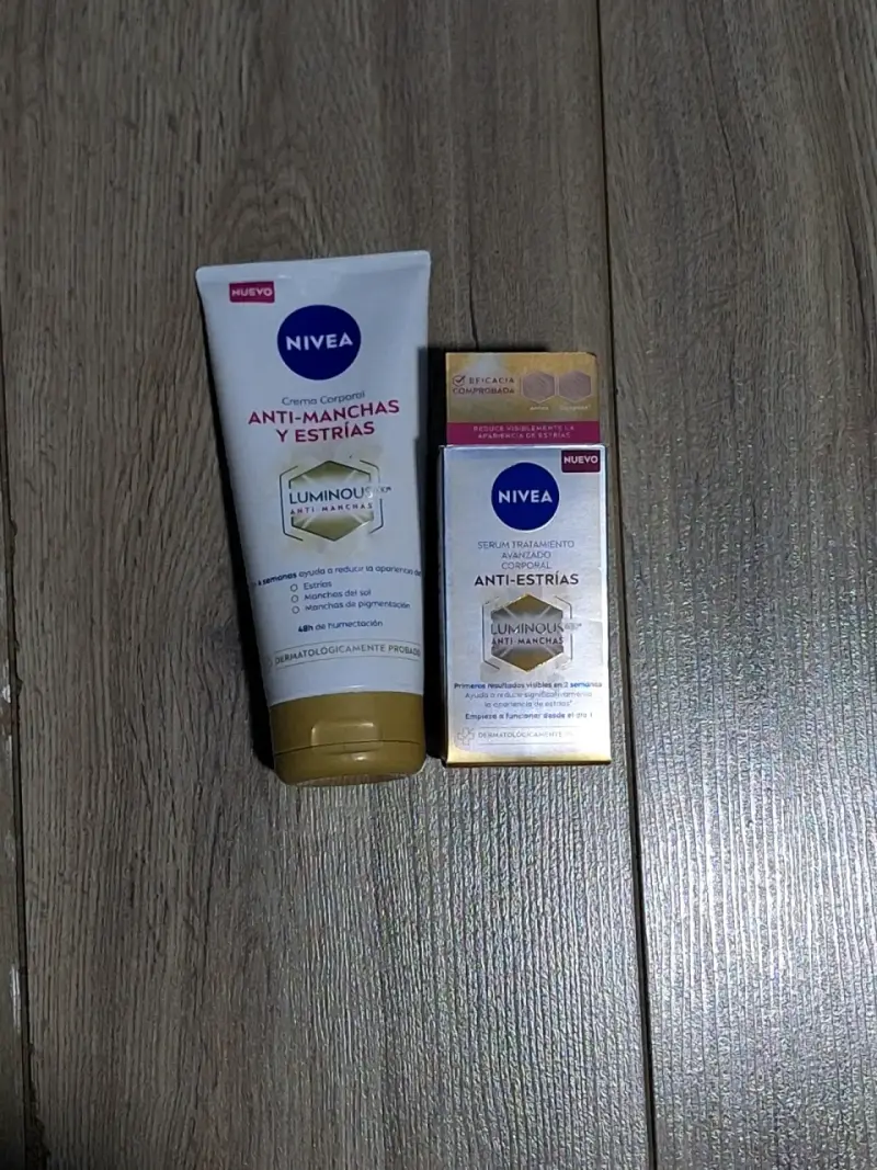 Set crema y serum Nivea anti-estrías