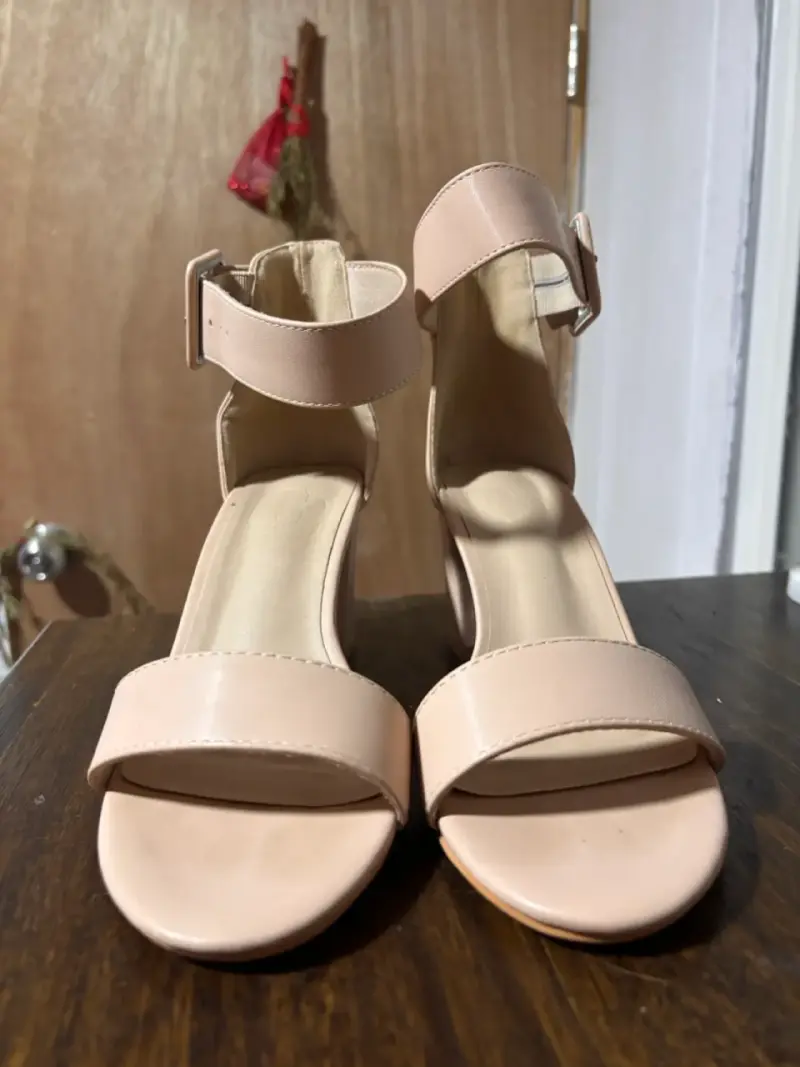 Sandalias de taco alto beige - 2