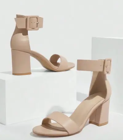 Sandalias de taco alto beige - miniatura 5