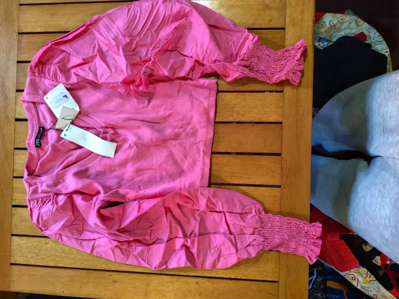 Polera rosa con etiqueta,zara - 2