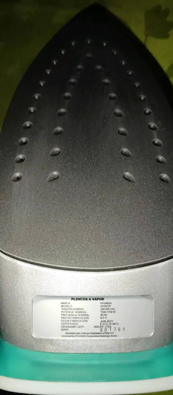 Plancha a vapor Hyundai - 2