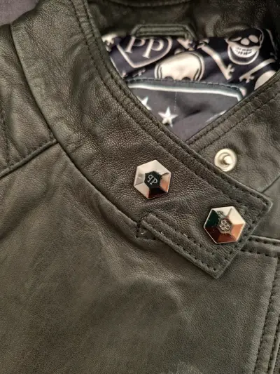 Chaqueta de cuero negro - miniatura 3