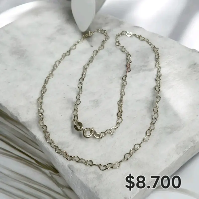 Cadena de plata elegante