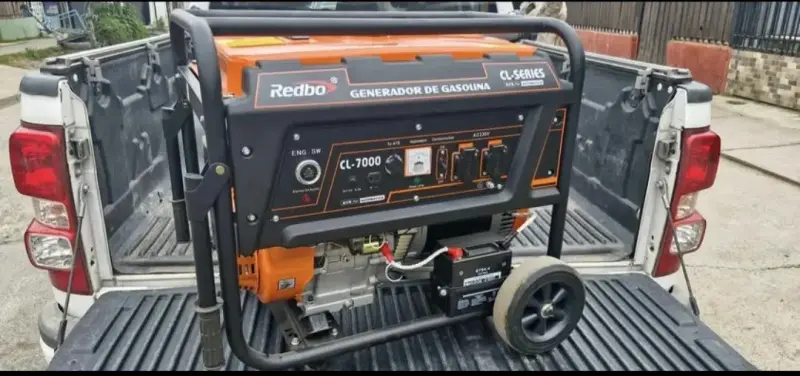 Generador de Gasolina Redbo CL-7000 - 1