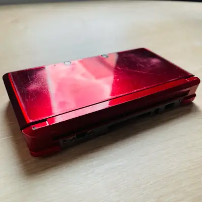 Consola portátil Nintendo 3DS Roja - miniatura 3