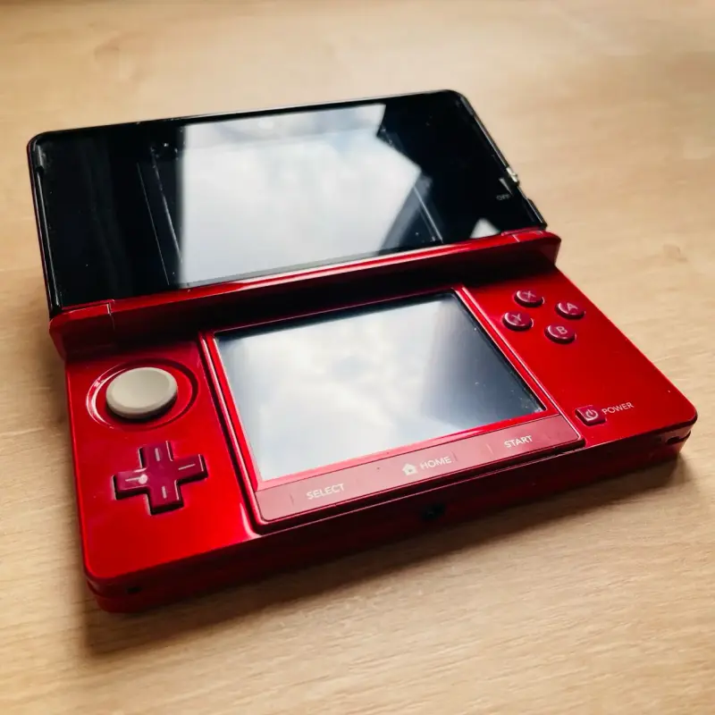 Consola portátil Nintendo 3DS Roja - 5