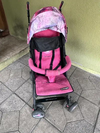 Coche de bebé rosa compacto - miniatura 5