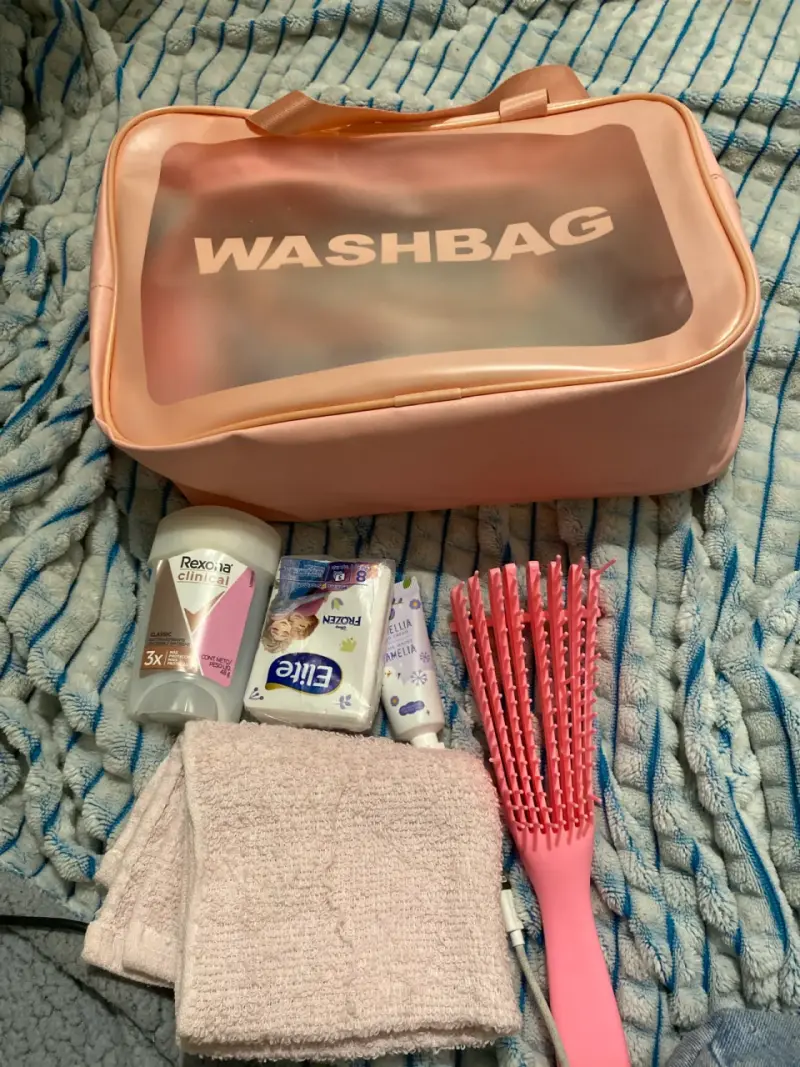 washbag maquillaje skincare - 2