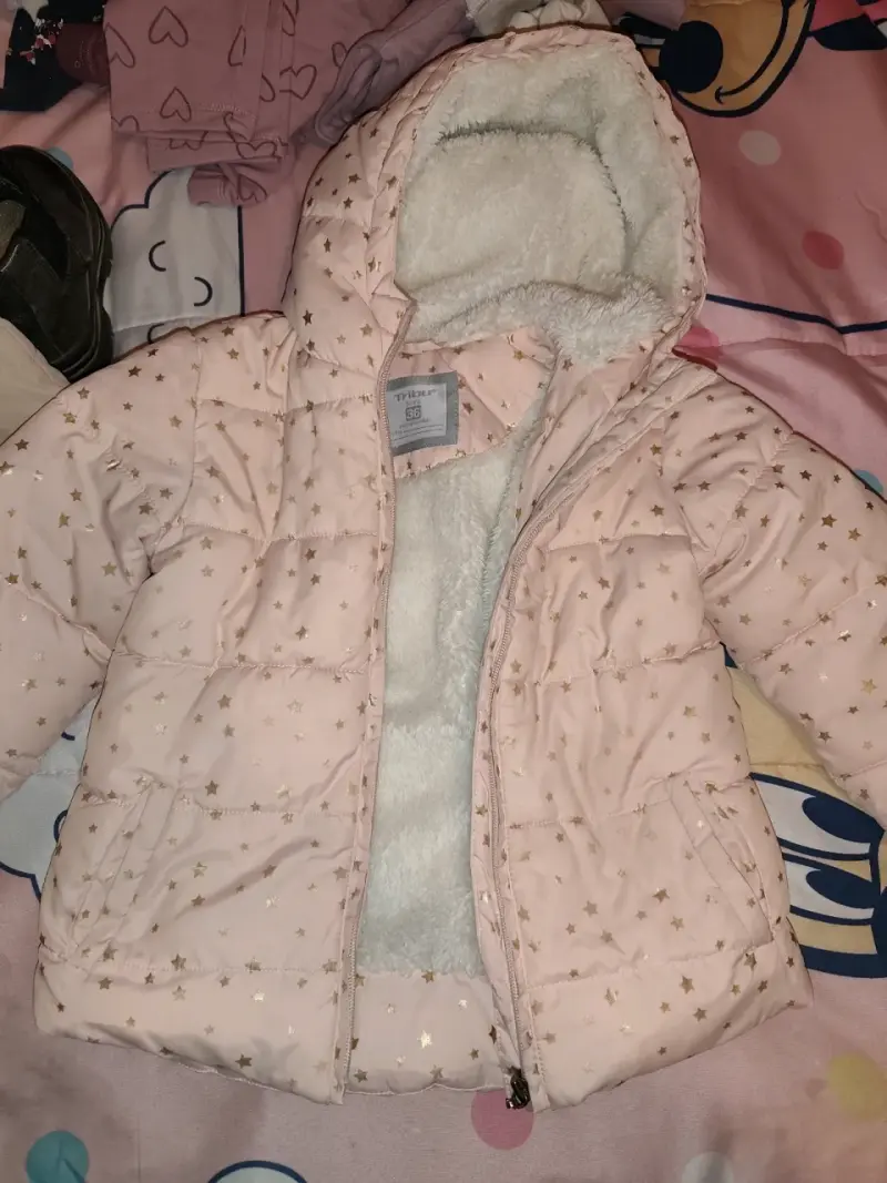 Chaqueta rosada con estrellas 3 años