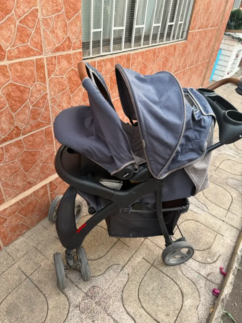 Coche de bebé+huevito+silla para comer - 1