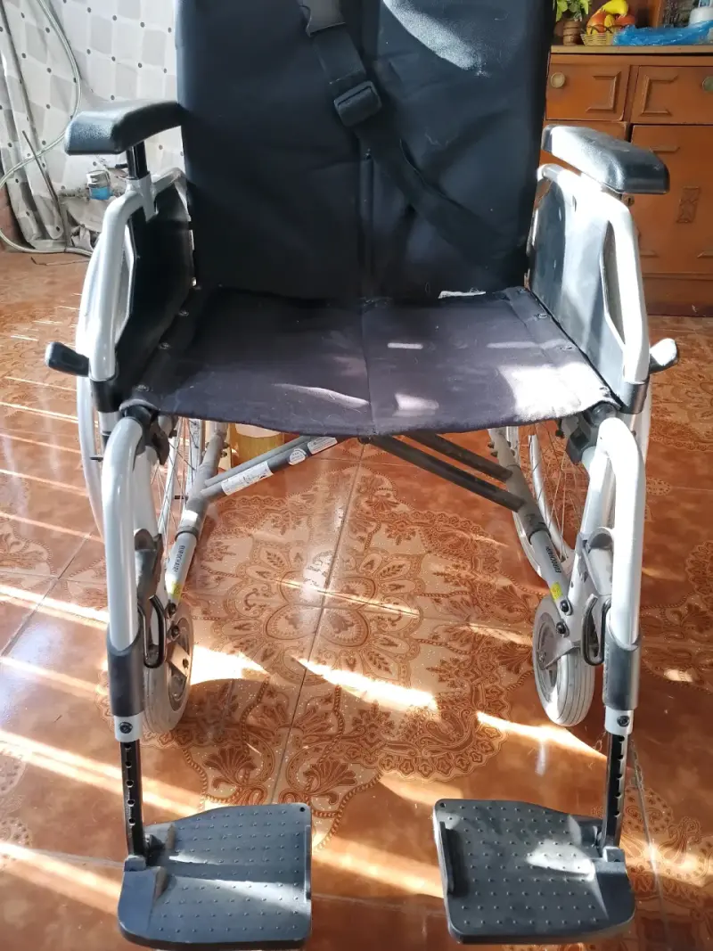 Silla de ruedas plegable - 5