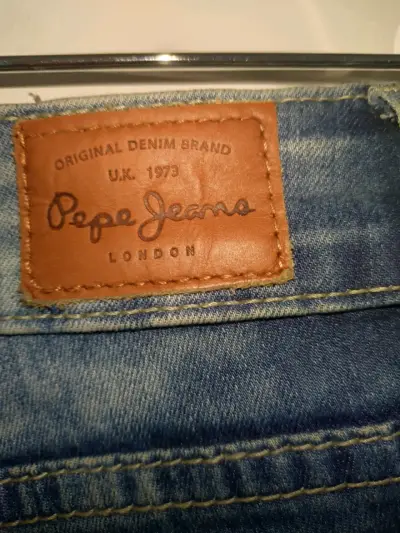 Pantalones de mezclilla azul - miniatura 3