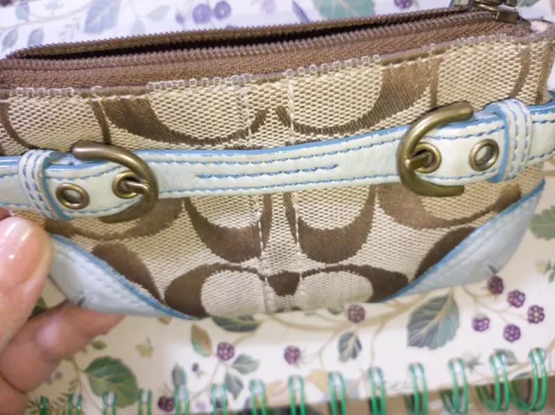 Monedero beige con cuero celeste - 3