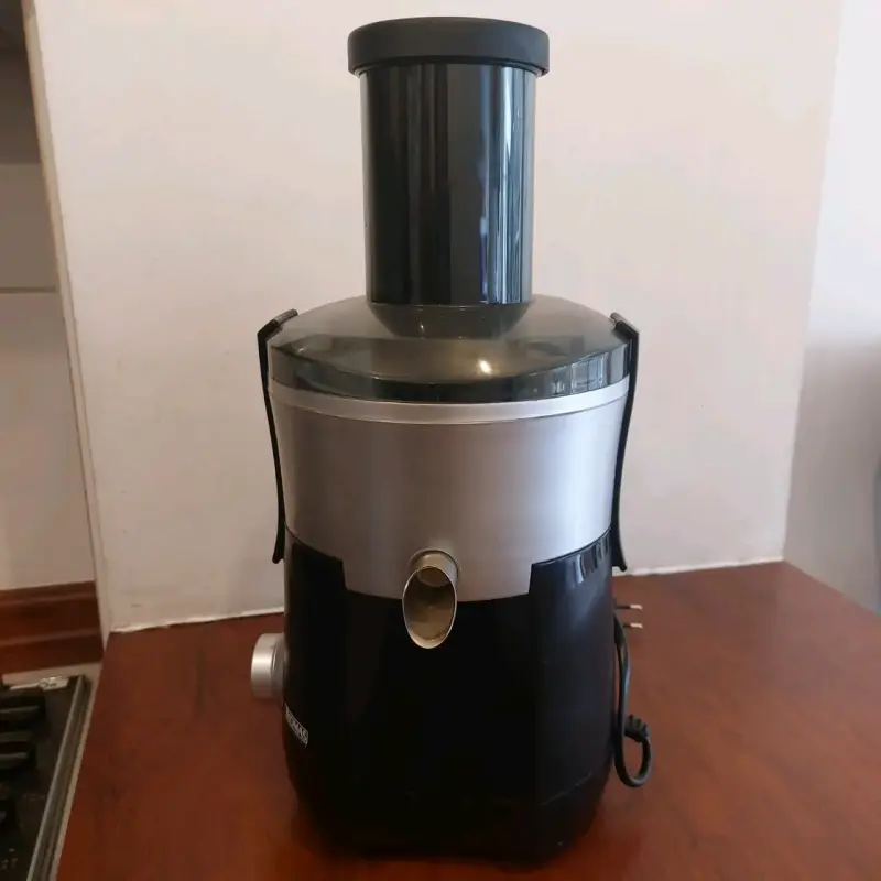 Extractor saca jugos Thomas - 2