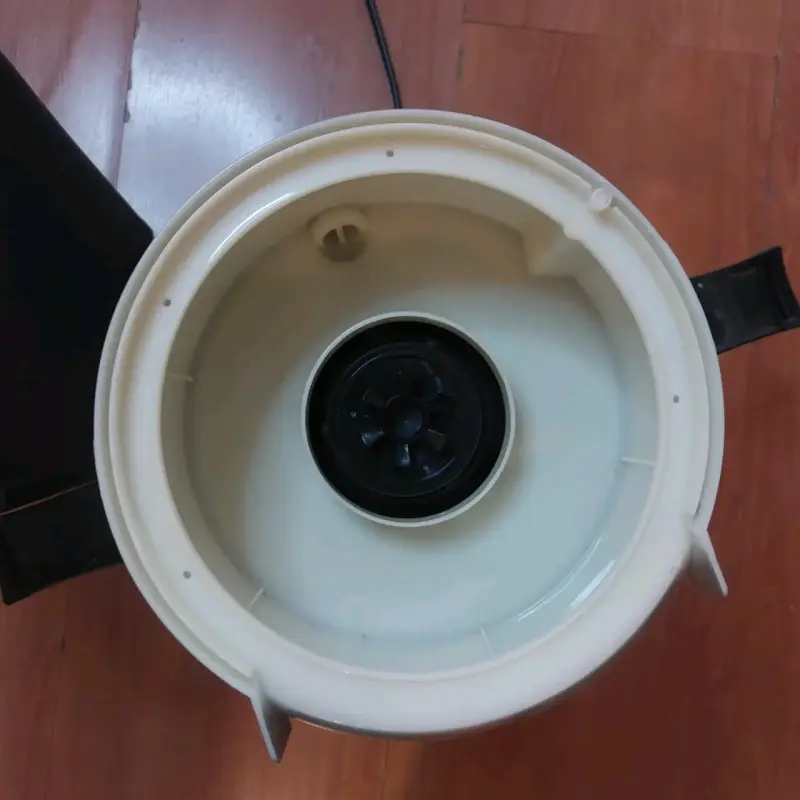 Extractor saca jugos Thomas - 4