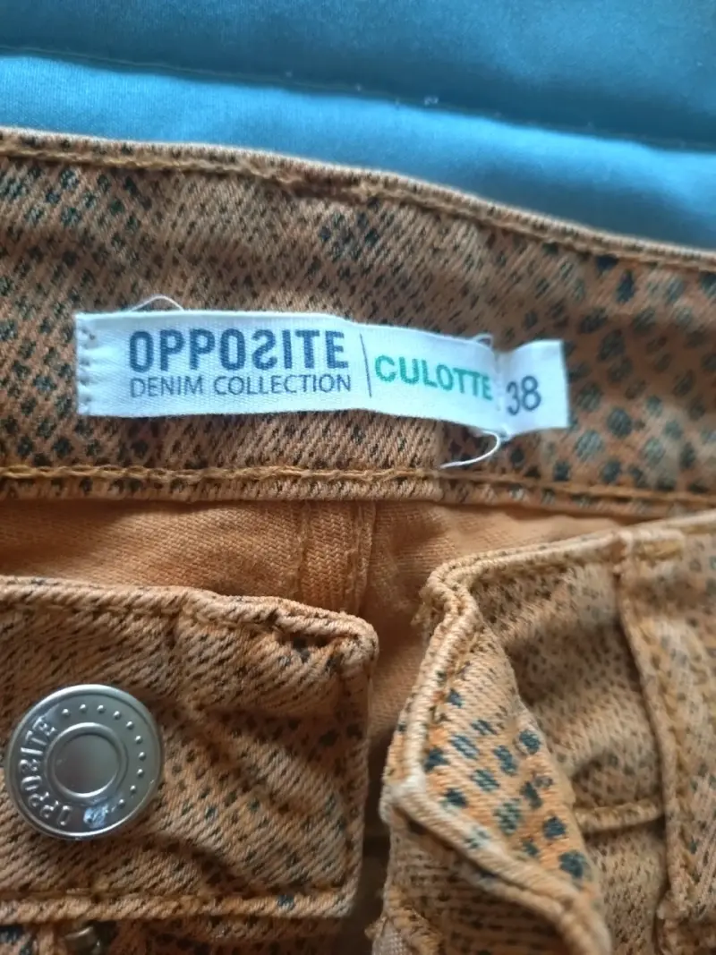 Jeans marrones con estampado - 5