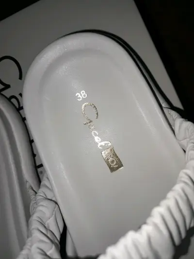 Sandalias blancas con plataforma - miniatura 6