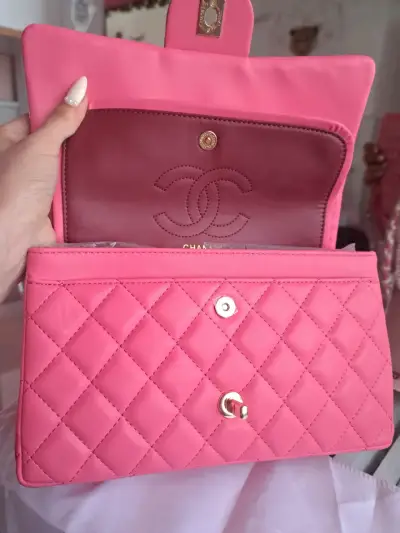 Cartera rosa acolchada Chanel - miniatura 4