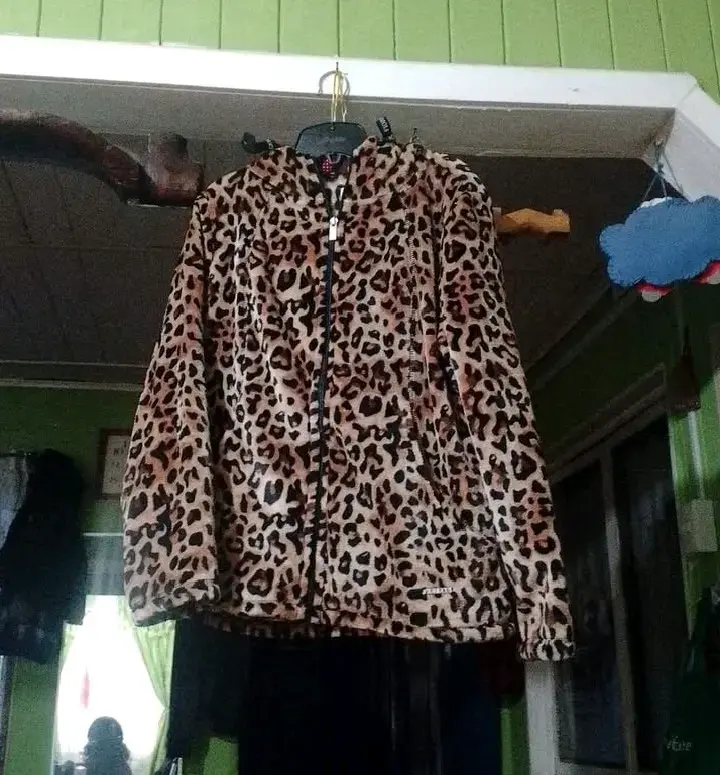 Chaqueta estampado de leopardo