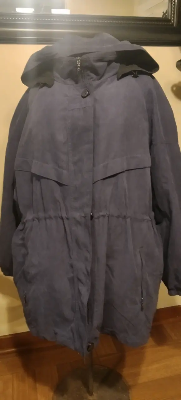 Anorak azul con capucha - 3