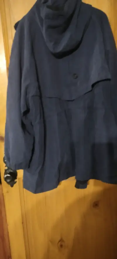 Anorak azul con capucha - miniatura 5