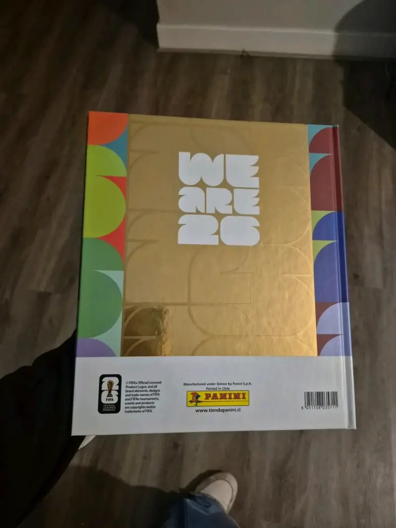 Álbum Fifa 2026 (Tapa dura Gold) + 5 sobres - 2