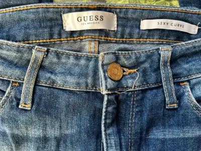 Jeans azul desgastados Guess - miniatura 3