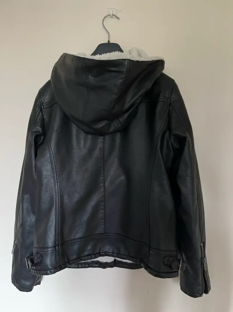 Chaqueta negra Levis - 2