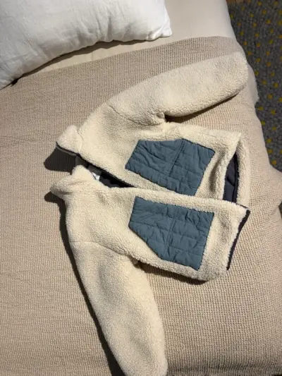 Chaqueta polar beige infantil - miniatura 1